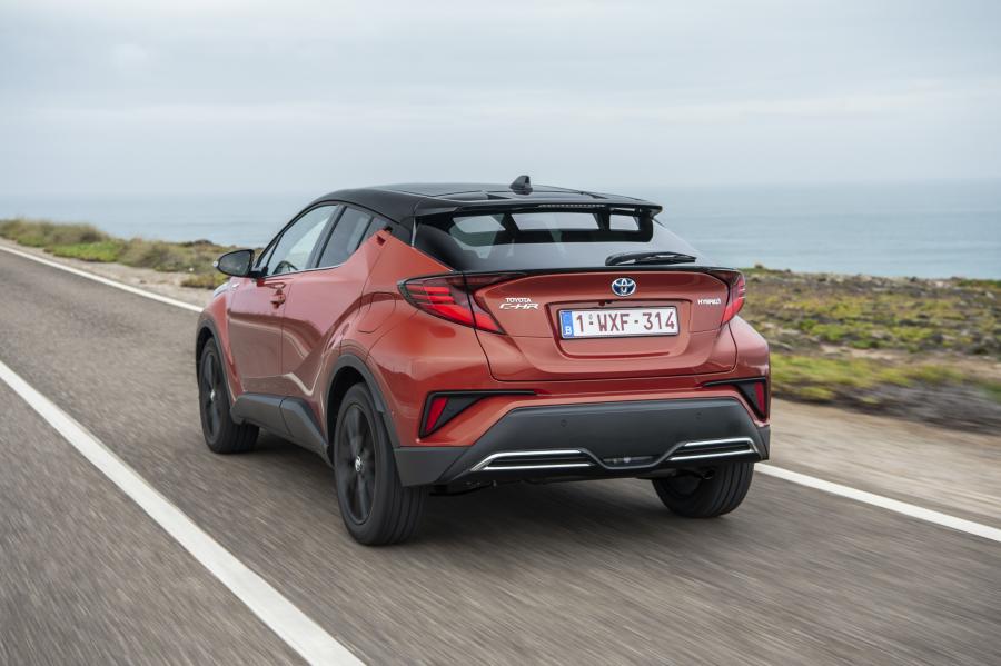  Toyota C-HR Hybrid 2019 года  (WW) (фото 95 из 174)